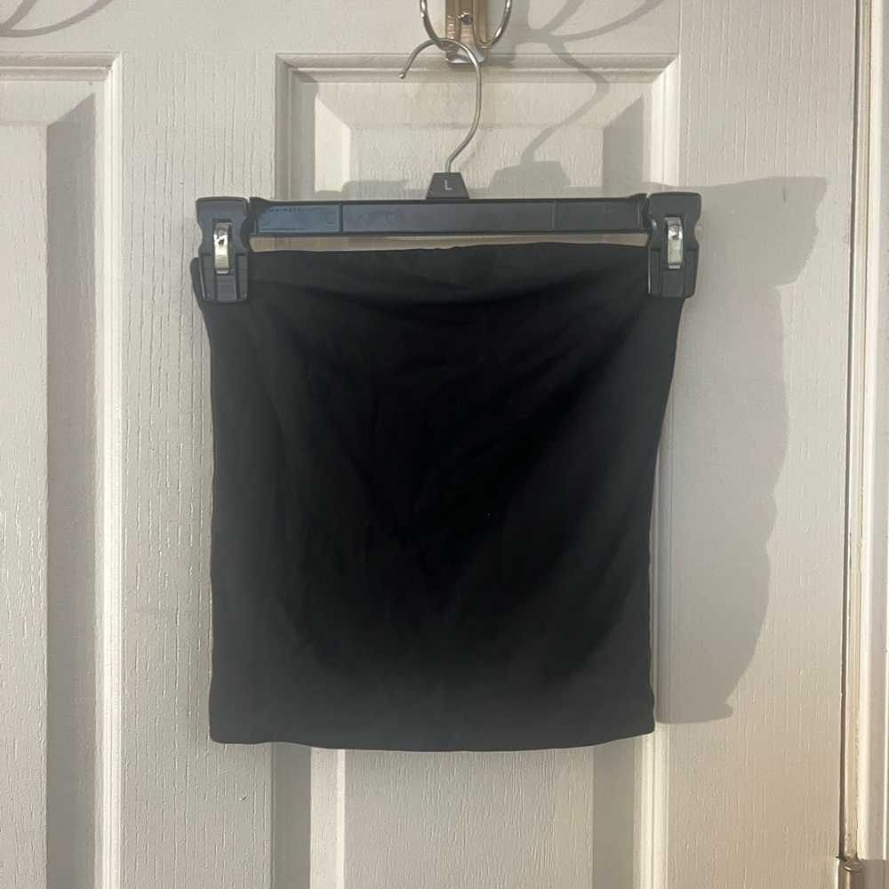 Aritzia Babaton Black tube top